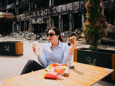«Більшість того, у що я вірила про Україну, виявилося перекрученим» – Блогерка Лора Лумер