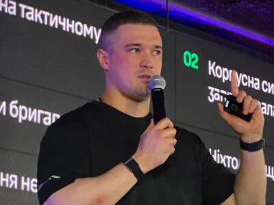 Довіра до Михайла Федорова різко підскочила в опитуваннях. Нині він є другим у топі — «Рейтинг»
