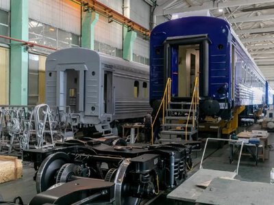 З інклюзивними купе та українською комплектацією: Укрзалізниця закупить 92 нові вагони