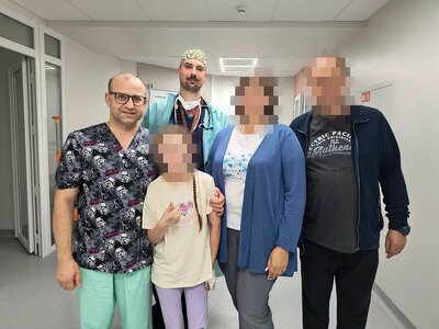 У Львові хірурги видалили у 12-річної дівчинки 4-кілограмову пухлину (фото)