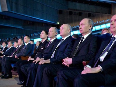 Російська держдума дозволила засудженим за контрабанду та бандитизм укладати контракти з Міноборони РФ
