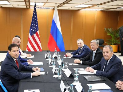 Рубіо та лавров провели зустріч, обговорили війну рф в Україні