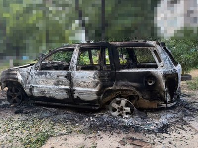 Маршрутка, сільгосптехніка та приватні авто: на Херсонщині ворог полює на усі види транспорту (фото)