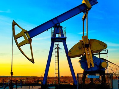 Нафта продовжує дорожчати після ударів хуситів по танкерах Саудівської Аравії