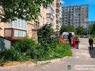 У Хмельницькому з багатоповерхівки випав 58-річний чоловік