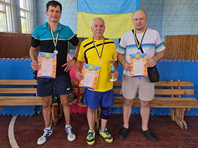 Тенісист із Кобеляк перемагає в обласному турнірі