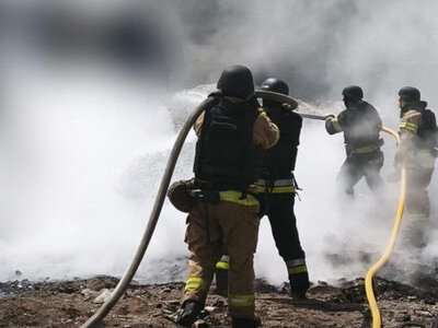 Пекло в Павлограді: Рф вдарила по харчовому підприємству, є загиблі, багато поранених