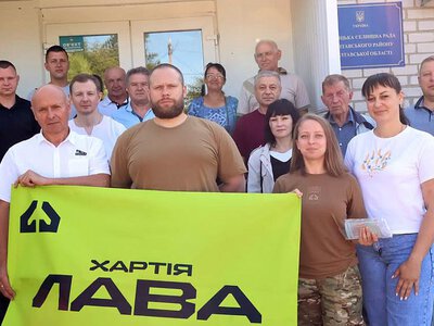 Працівники сільради продовжують допомагати захисникам