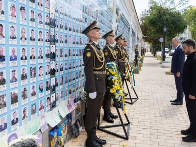 Прем’єр Ірландії Мікхол Мартін у Києві вшанував пам’ять українських воїнів