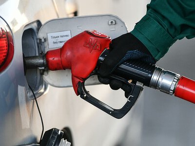 Ціни на бензин та дизель точно перетнуть 100 грн: коли таке прогнозує експерт Льоушкін