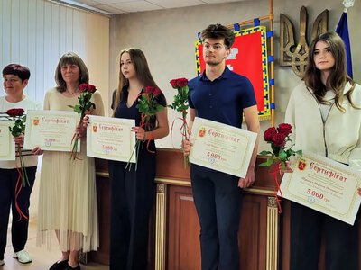 Ковель преміював 400-бальників НМТ та їхніх педагогів