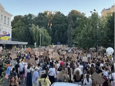 Соломія Бобровська: Коли вулиця командує армією - уроки останнього тижня
