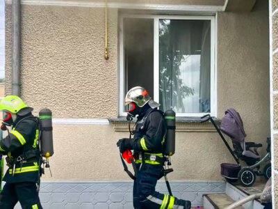 У Глибоці через коротке замикання спалахнув житловий будинок