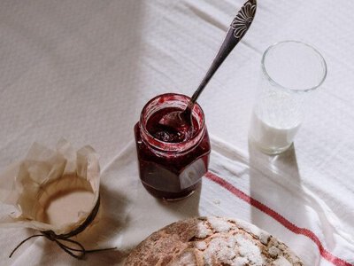 Як швидко загустити водянистий джем: допоможе 2 – 3 ложки кокоса