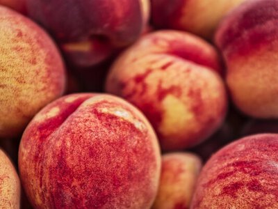 Шкіра, серце і зір: що станеться, якщо регулярно їсти персики