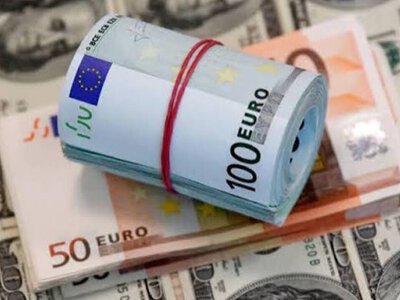 Чому українцями не радять продавати євро: пояснення експертів