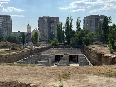 Арештували квартиру екскерівника «Тенсенс» у справі про розкрадання 5,66 млн грн на підземній школі в Херсоні