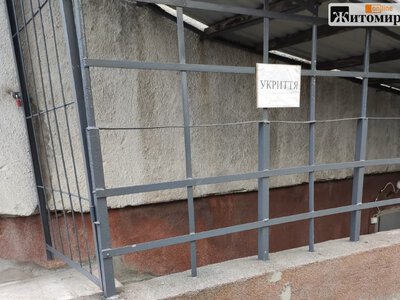 У Житомирі після вибухів поскаржилися на недоступні укриття