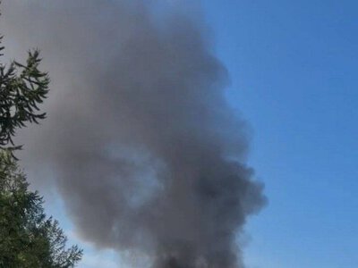 У російському Кірові після вибухів загорівся підсанкційний завод «АВІТЕК» (ВІДЕО)