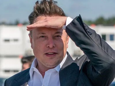 Маск передбачає кінець епохи праці та закликає конкурентів у сфері ШІ до співпраці