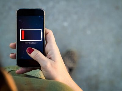 Швидкість чи автономність: чому 5G розряджає смартфон та як зберегти заряд