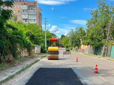 На вулиці Ложешнікова в Черкасах провели аварійно-ямковий ремонт (ФОТОФАКТ)