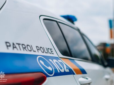 За добу в регіоні копи зловили чотирьох людей із підозрілими речовинами