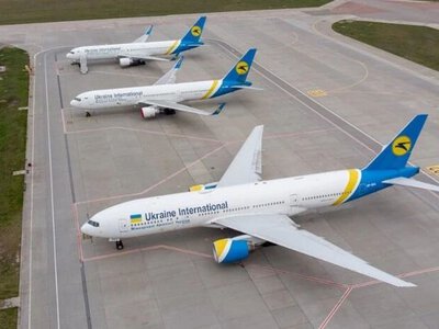 Уряд має відновити цивільне авіасполучення під час війни