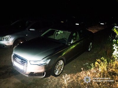 У Черкасах поліцейські затримали підозрюваного у підпалі автомобіля