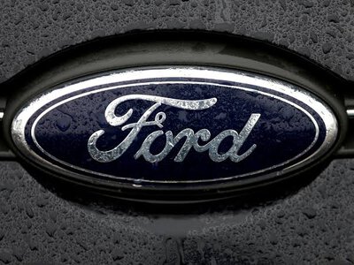 Ford відкликає понад пів мільйона позашляховиків через небезпеку загоряння