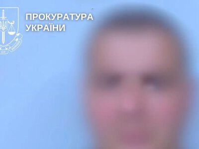 У Києві псевдовійськовий виманив прикраси у жінок на 190 тис. грн