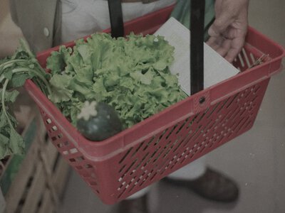 У росії овочевий кошик дорожчає у дванадцять разів швидше за офіційну інфляцію - розвідка