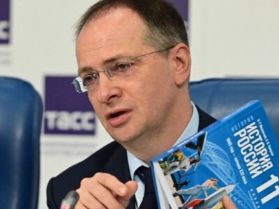ЄС ввів санкції проти переговорника Путіна Мединського