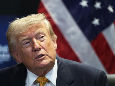 Трамп пожартував, що знову збирається виграти вибори в США