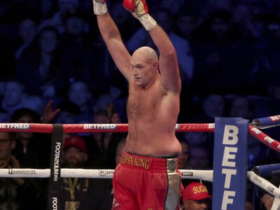 Тайсон Ф'юрі переміг Маріуша  Ваха та здобув новий титул WBC