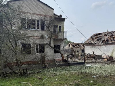 Ракетний удар по Балаклії: пошкоджено цивільне підприємство, будинки та заклад культури