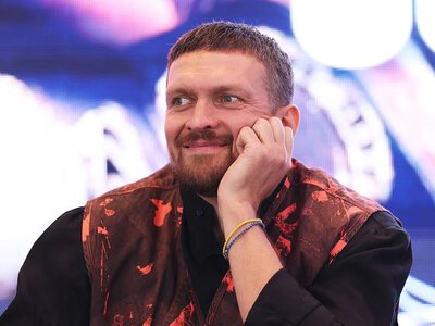 Усик відреагував на президентський рейтинг: чи піде боксер у політику
