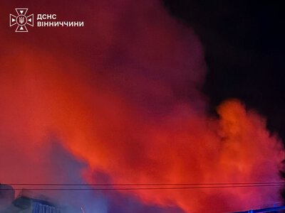 Горіли складські приміщення на Максима Шимка у Вінниці, повідомили у ДСНС