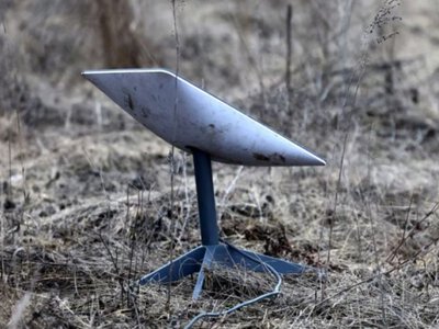 Маск заявив, що армія РФ отримала Starlink контрабандою