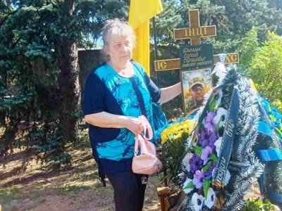«Шліть на Алею Героїв»: мати загиблого воїна звернулася до ТЦК після повісток