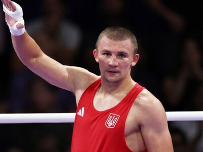 Хижняк переміг Патрача технічним нокаутом у своєму другому поєдинку в професійному боксі