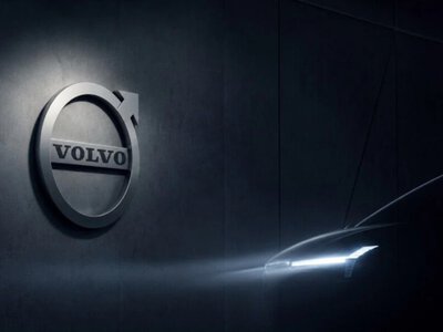 Volvo готує новий електрокросовер EX50