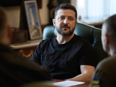 Було дуже незвично їсти бургер і пити колу поряд із будівлею, знесеною балістичною ракетою - американська блогерка Лора Лумер