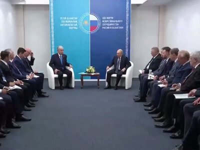 Токаєв запропонував заморозити війну: що Путін відповів президенту Казахстану
