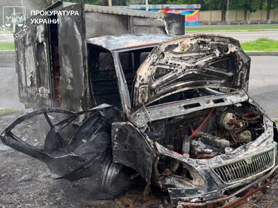 У Харкові FPV-дрон атакував автомобіль хлібокомбінату: поранено 43-річного водія