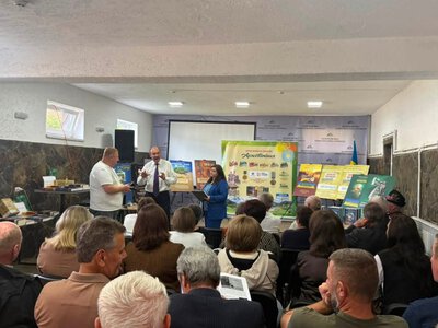 Монументальна праця про легендарне село: у Колочаві презентували ювілейний 10-й том історії краю (ФОТО)