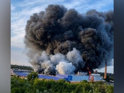 Повторний удар по «Епіцентру» у Кривому Розі: площа пожежі перевищила 16 тисяч квадратних метрів