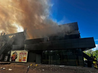 Кількість поранених через удар по АТБ у Чернігові зросла до семи