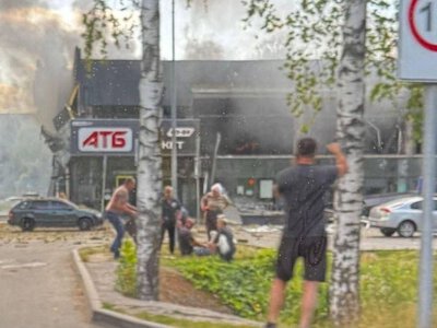 Росіяни вдарили ударним дроном по АТБ у Чернігові: є загиблі