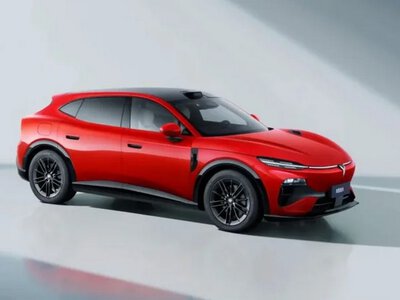 4,5 с до сотні і запас ходу 740 км: Donfeng представив преміальний електрокросовер (ФОТО)